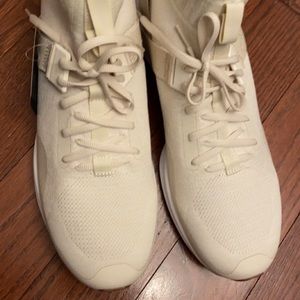 Ignite evoKNIT Hypernature BIRCH WHISPER WHITE pumas